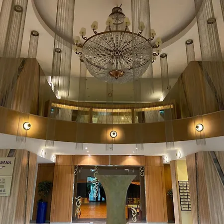 Appartamento Sasha Collection At Rin Grand