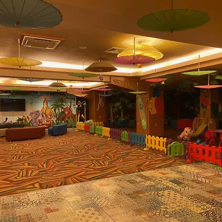 Sasha Collection At Rin Grand *