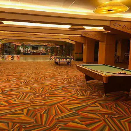 Sasha Collection At Rin Grand Apartment Bucharest