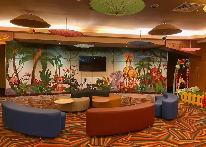 Sasha Collection At Rin Grand * Bukarest