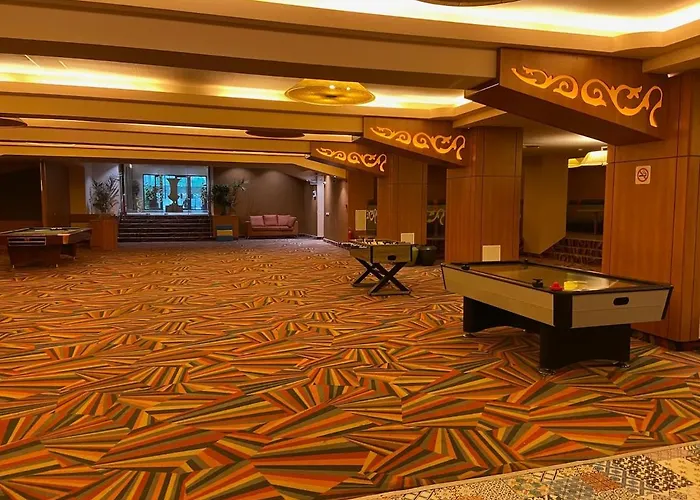 Sasha Collection At Rin Grand Апартаменти *