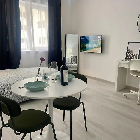 Διαμέρισμα Sasha Collection At Rin Grand Βουκουρέστι